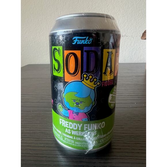 SEALED LE 3K PIECE VAULTED EXCLUSIVE BLACKLIGHT Freddy Funko as Werewolf Soda - Picture 1 of 2